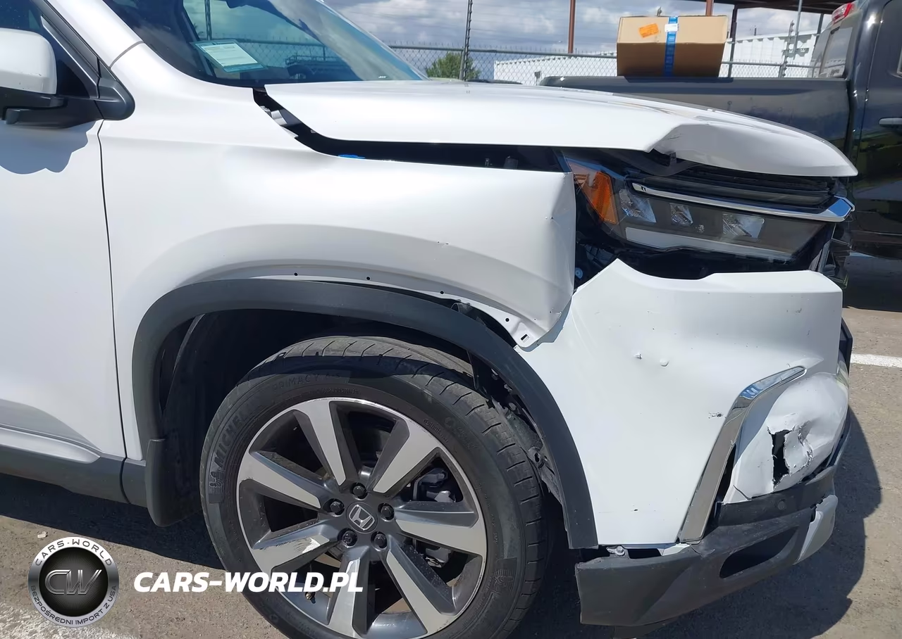 2024 Honda Pilot Touring VIN:5FNYG2H79RB006700 - 6