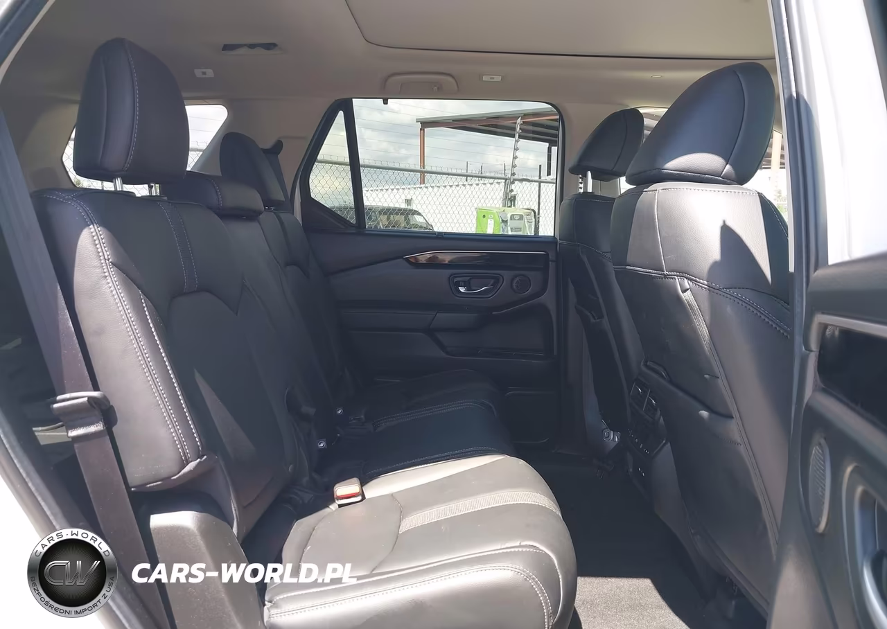 2024 Honda Pilot Touring VIN:5FNYG2H79RB006700 - 8