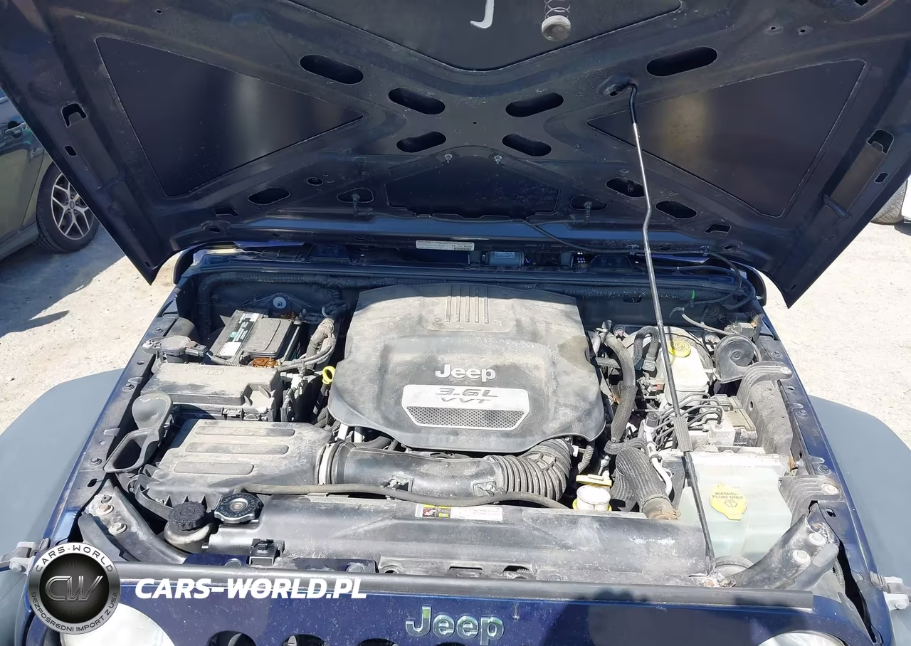 2013 Jeep Wrangler Unlimited Sport VIN:1C4HJWDG0DL623195 - 10