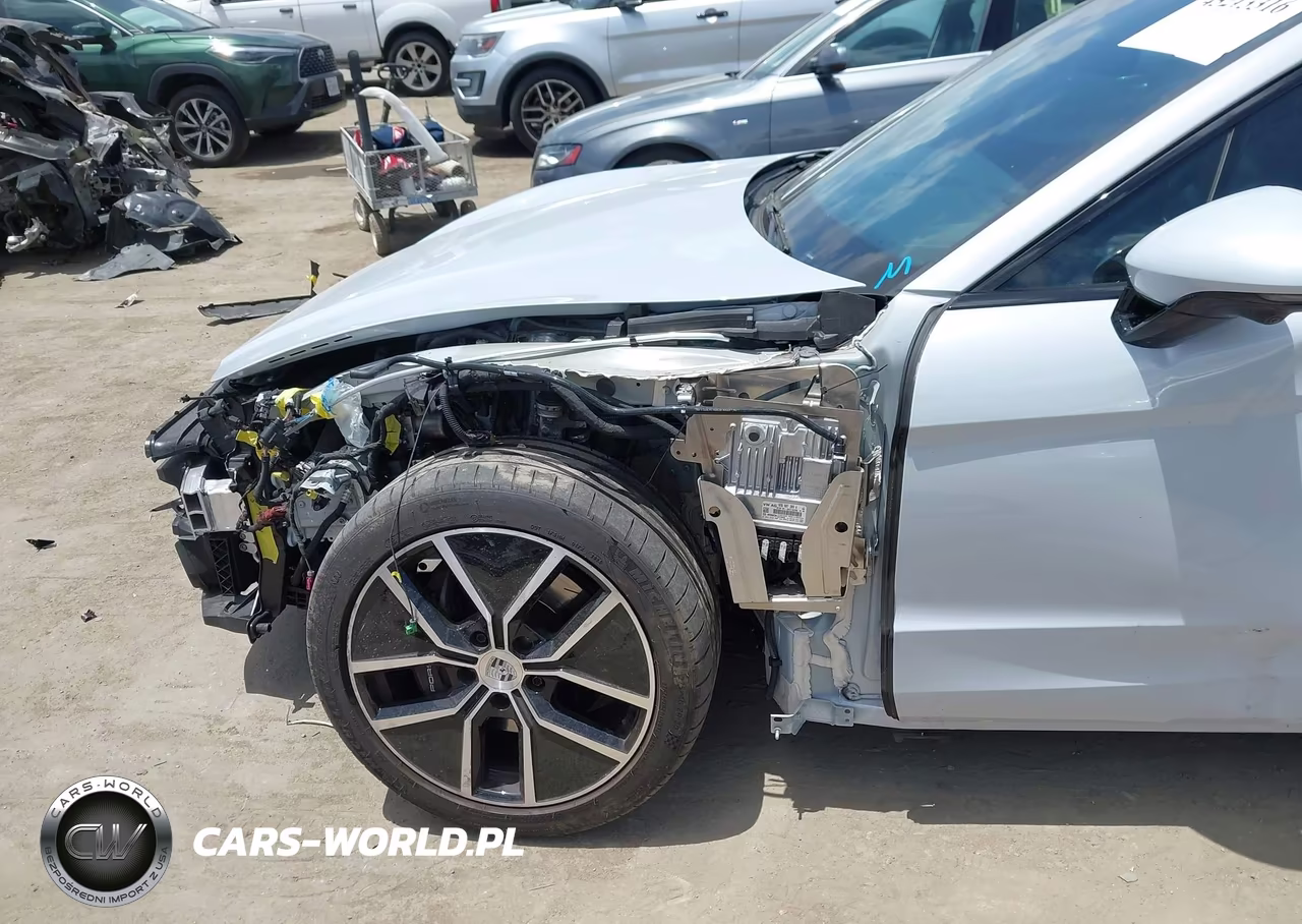 2025 Porsche Panamera 4 VIN:WP0AA2YA8SL001697 - 6