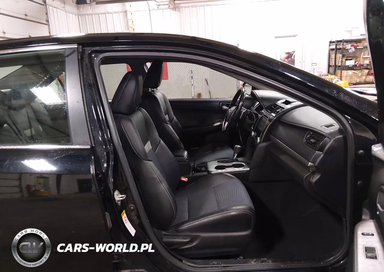 2014 Toyota Camry Se VIN:4T1BF1FKXEU439594 - 5