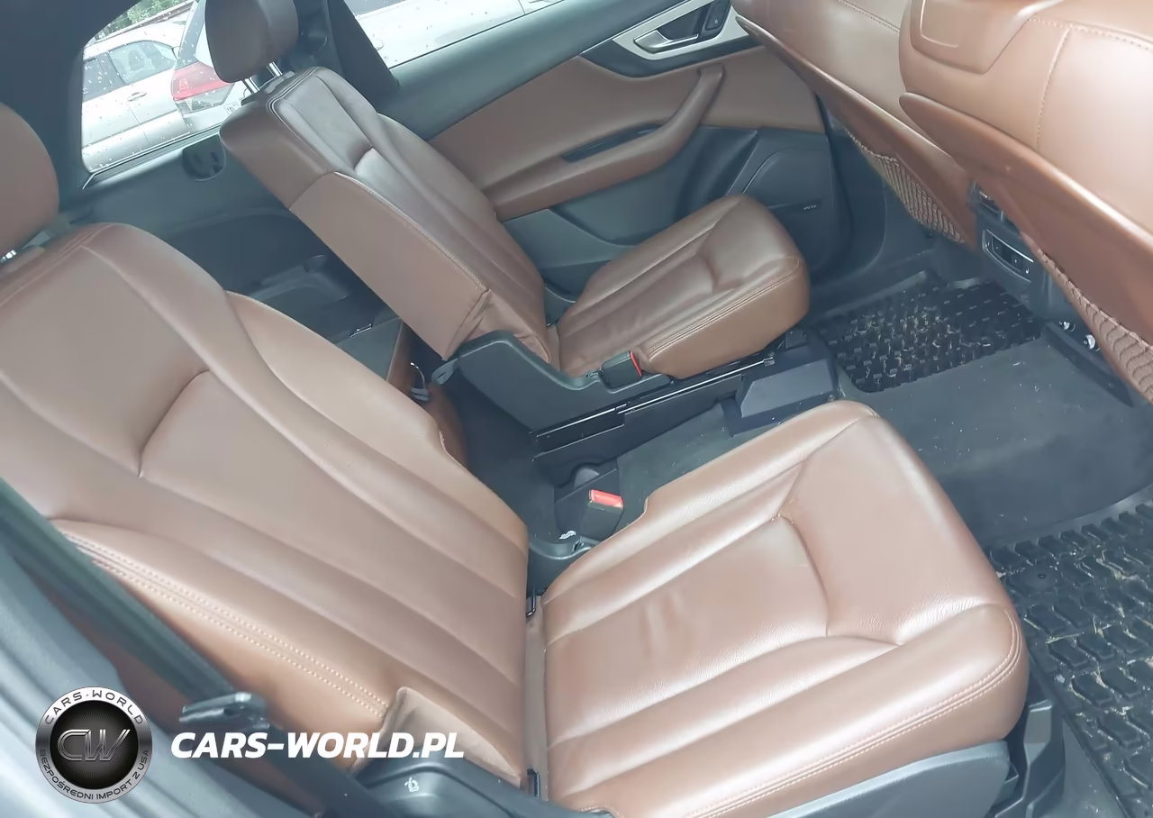 2018 Audi Q7 2.0T Premium VIN:WA1LHAF70JD004215 - 8
