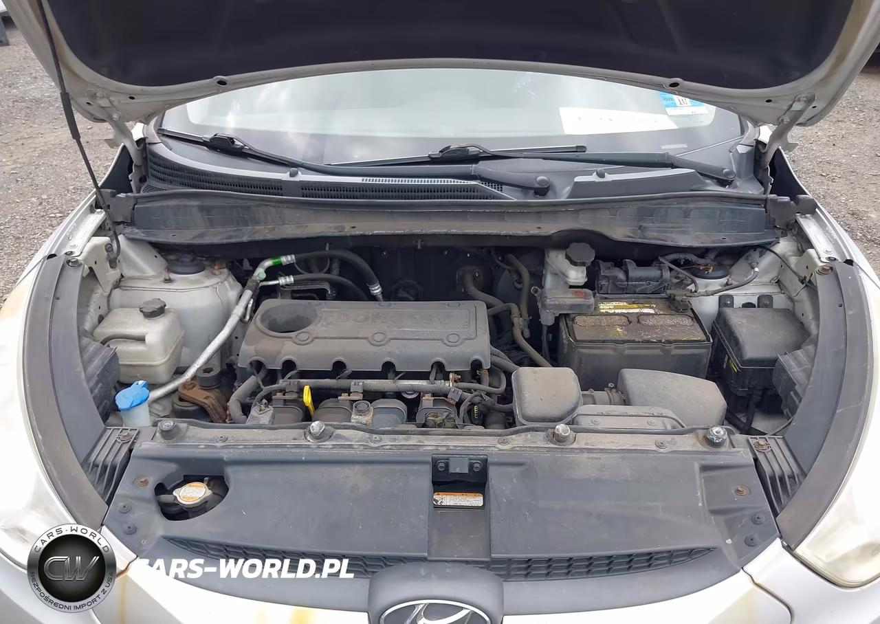 2012 Hyundai Tucson Gls VIN:KM8JUCAC3CU420556 - 10