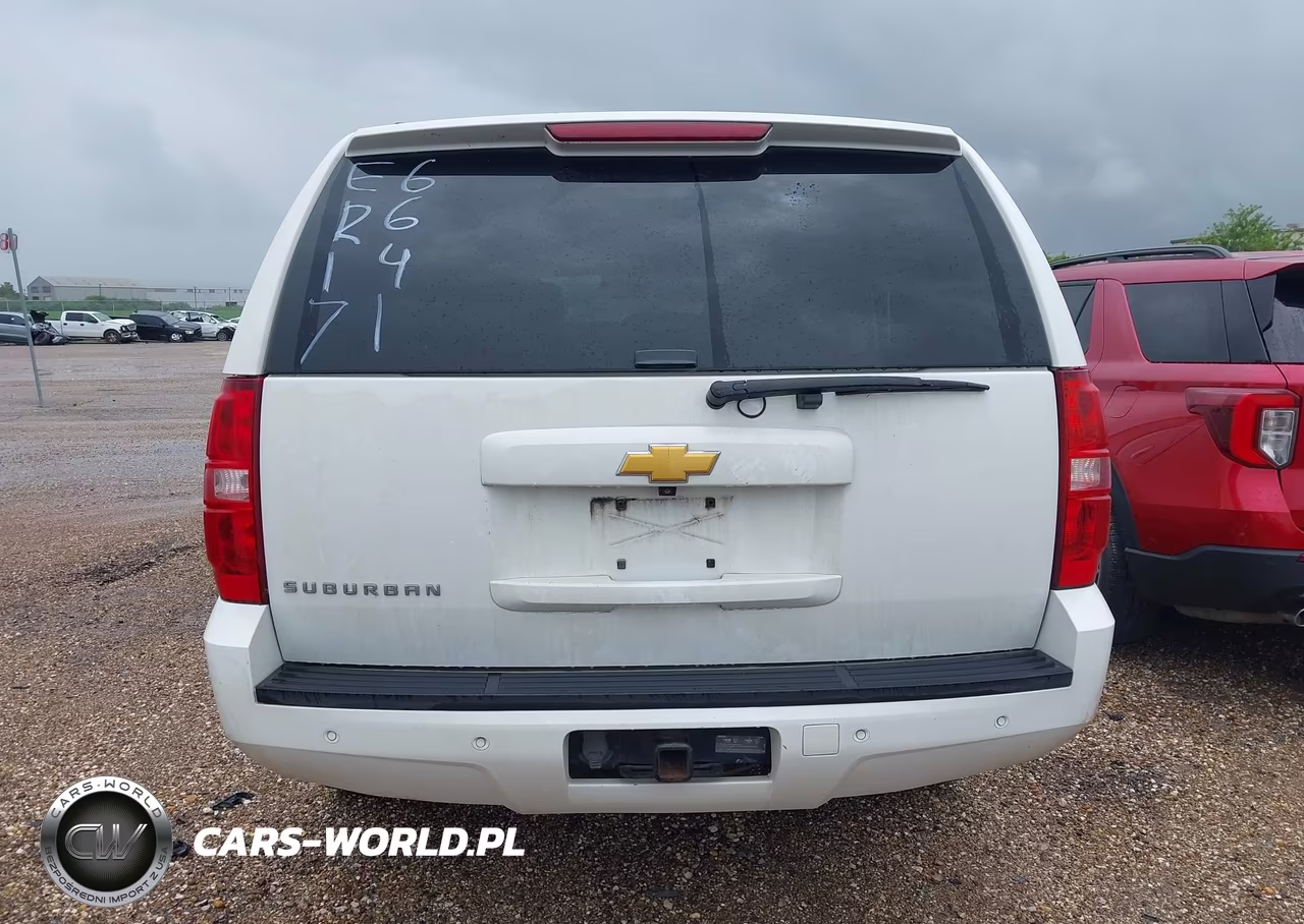 2014 Chevrolet Suburban 1500 Ls VIN:1GNSCHE03ER176641 - 16