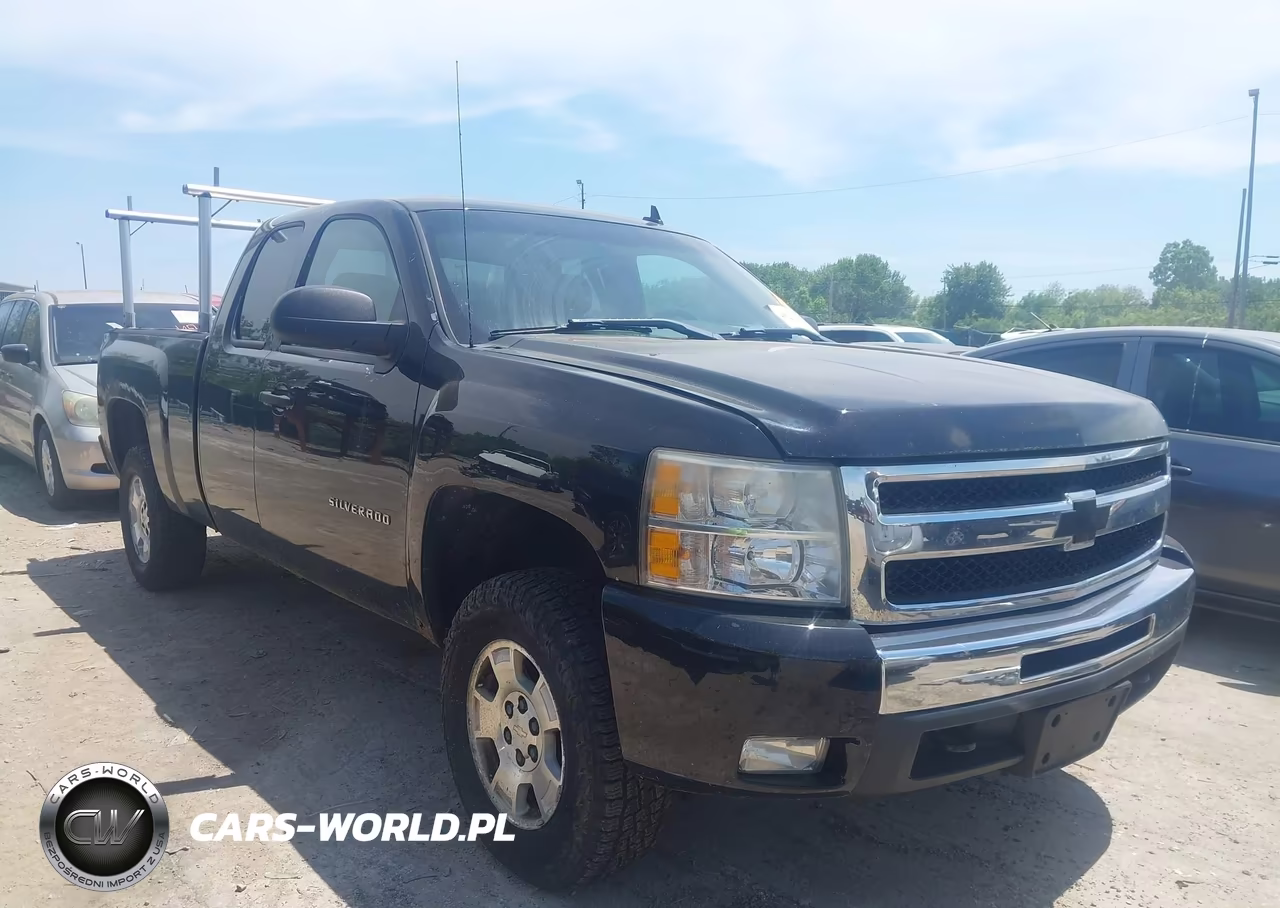 2011 Chevrolet Silverado 1500 Lt – zdjęcie 1 z 17