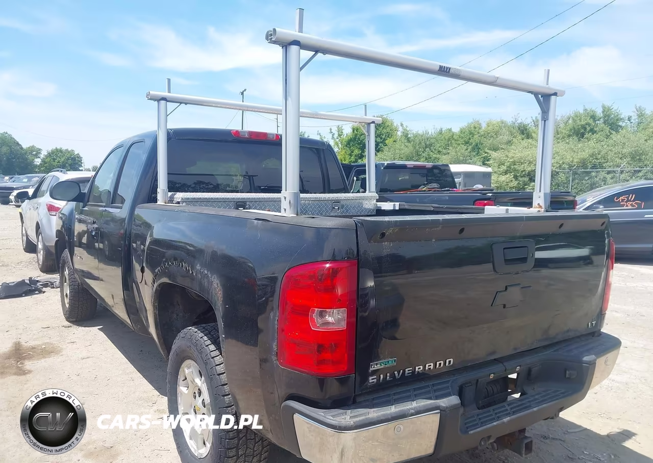 2011 Chevrolet Silverado 1500 Lt VIN:1GCRKSE37BZ277999 - 3