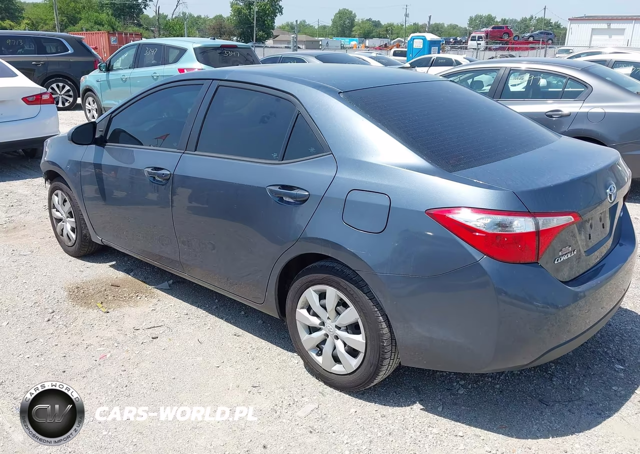 2014 Toyota Corolla Le VIN:5YFBURHE2EP137391 - 3