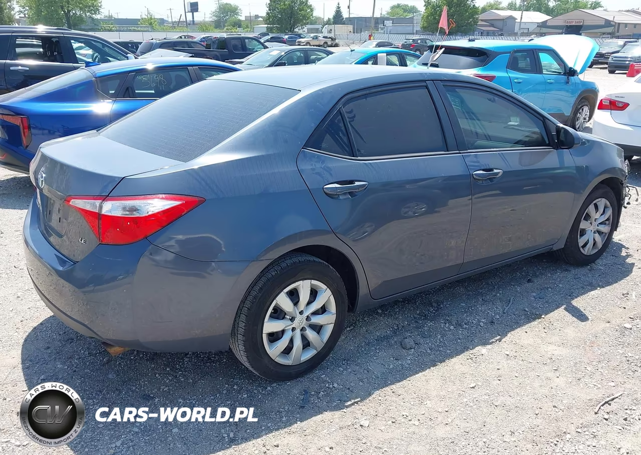 2014 Toyota Corolla Le VIN:5YFBURHE2EP137391 - 4