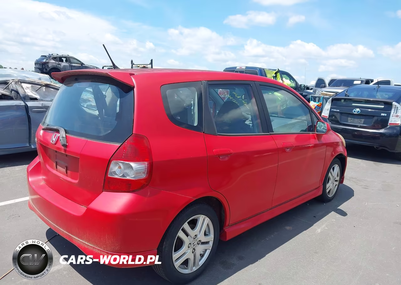 2008 Honda Fit Sport VIN:JHMGD38678S067335 - 4