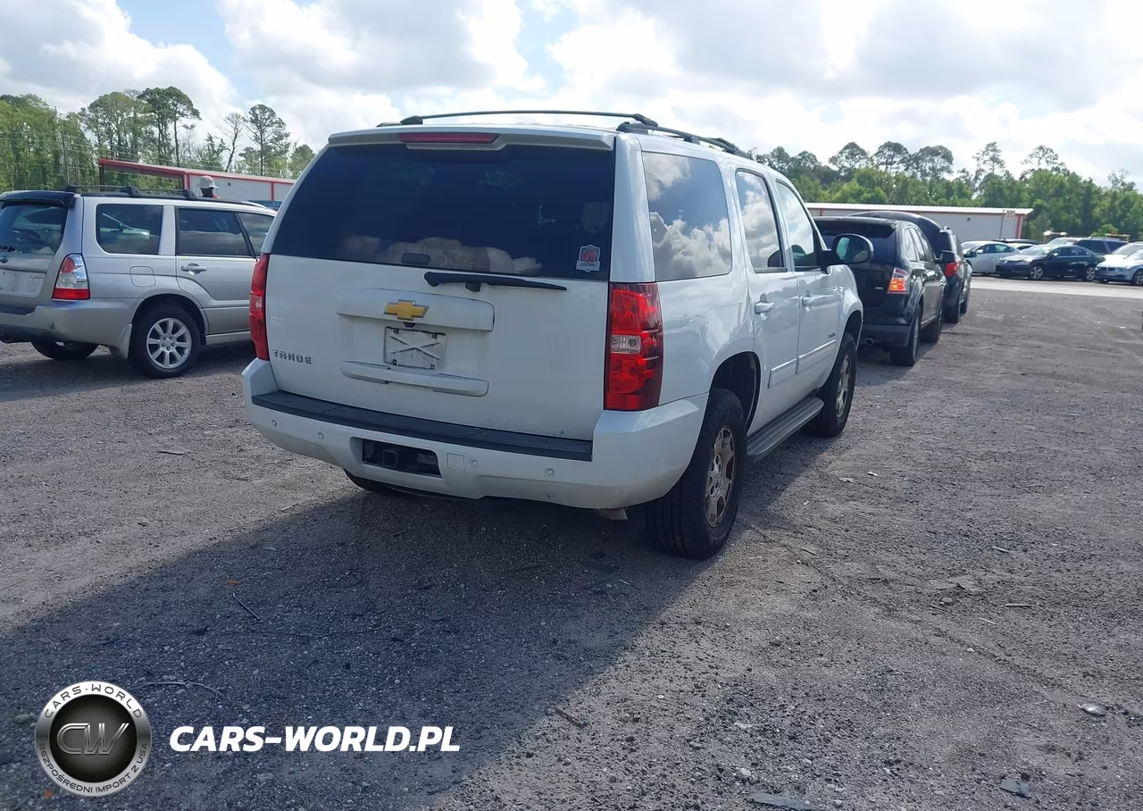 2014 Chevrolet Tahoe Ls VIN:1GNSCAE03ER247621 - 4