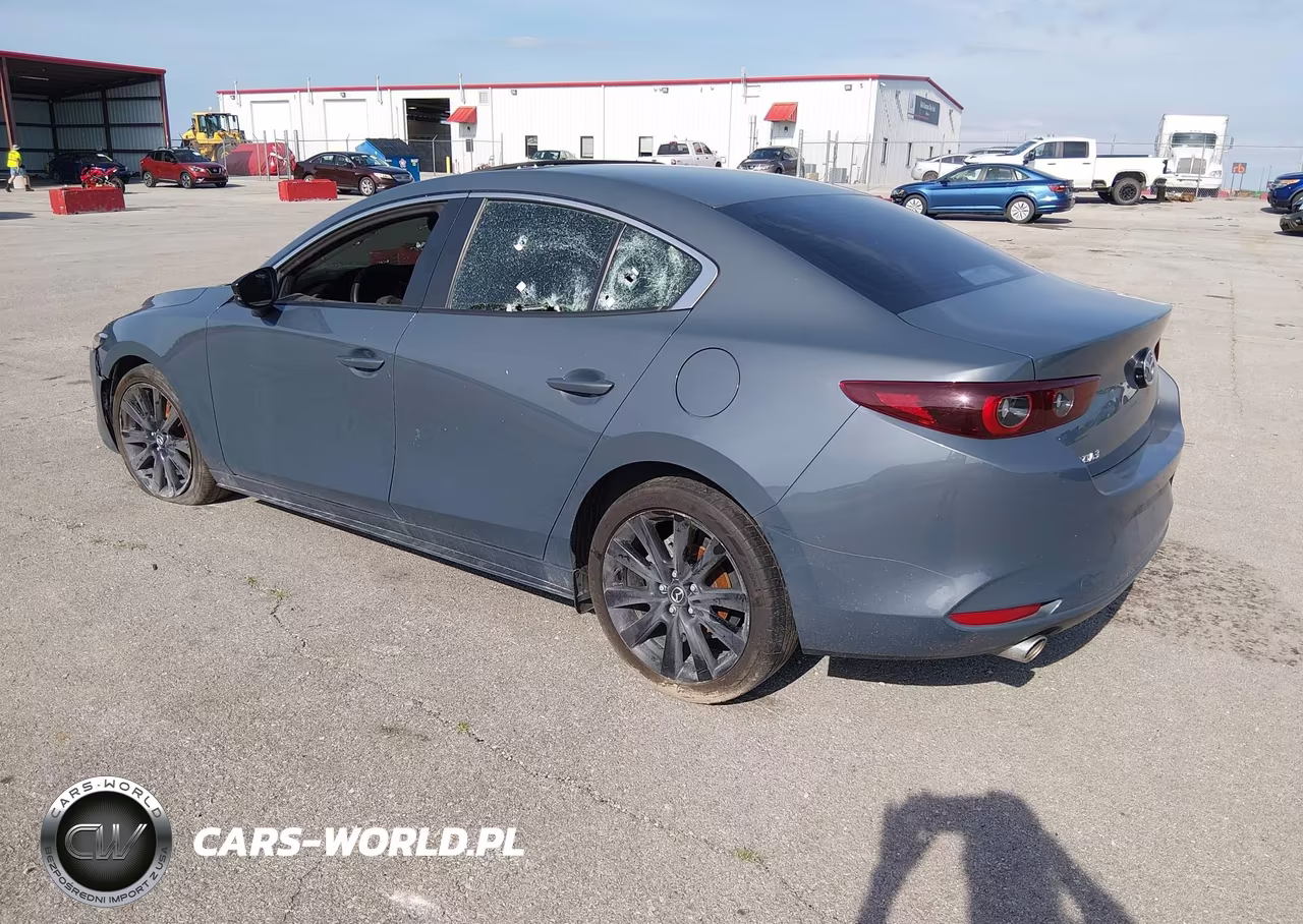 2023 Mazda Mazda3 2.5 S Carbon Edition VIN:3MZBPACM4PM359025 - 3