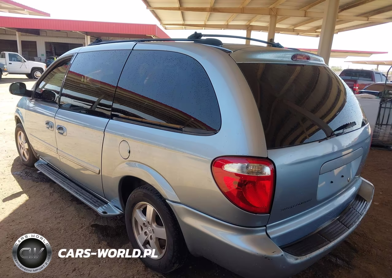 2005 Dodge Grand Caravan Sxt VIN:2D4GP44L45R525875 - 3