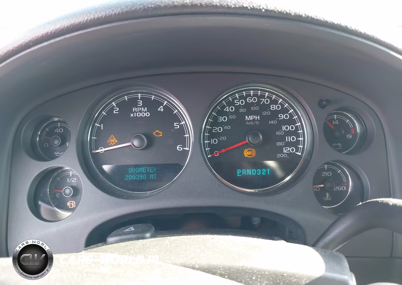 2007 Chevrolet Tahoe Ls VIN:1GNFC13J97R163223 - 7