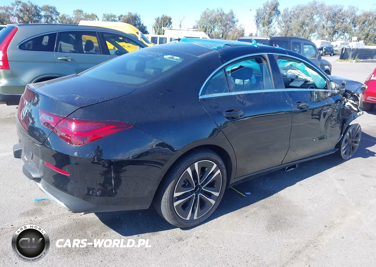 2026 Mercedes-Benz Cla 250 Coupe VIN:W1K5J4GB9TN570688 - 4