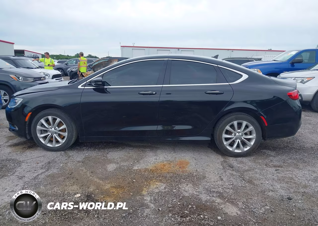 2016 Chrysler 200 C Platinum VIN:1C3CCCCGXGN111168 - 14