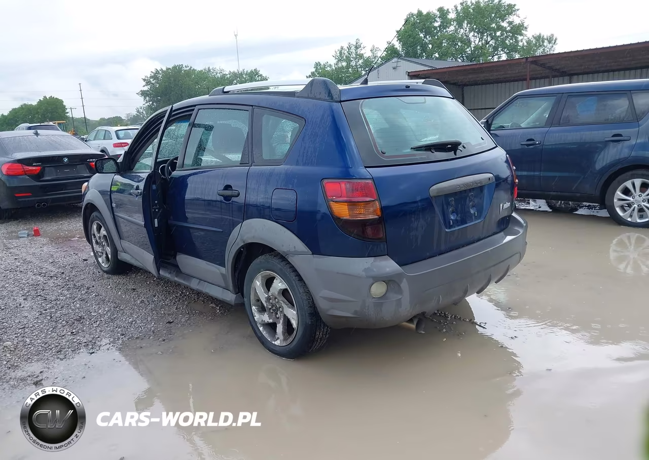 2007 Pontiac Vibe VIN:5Y2SL658X7Z412465 - 3