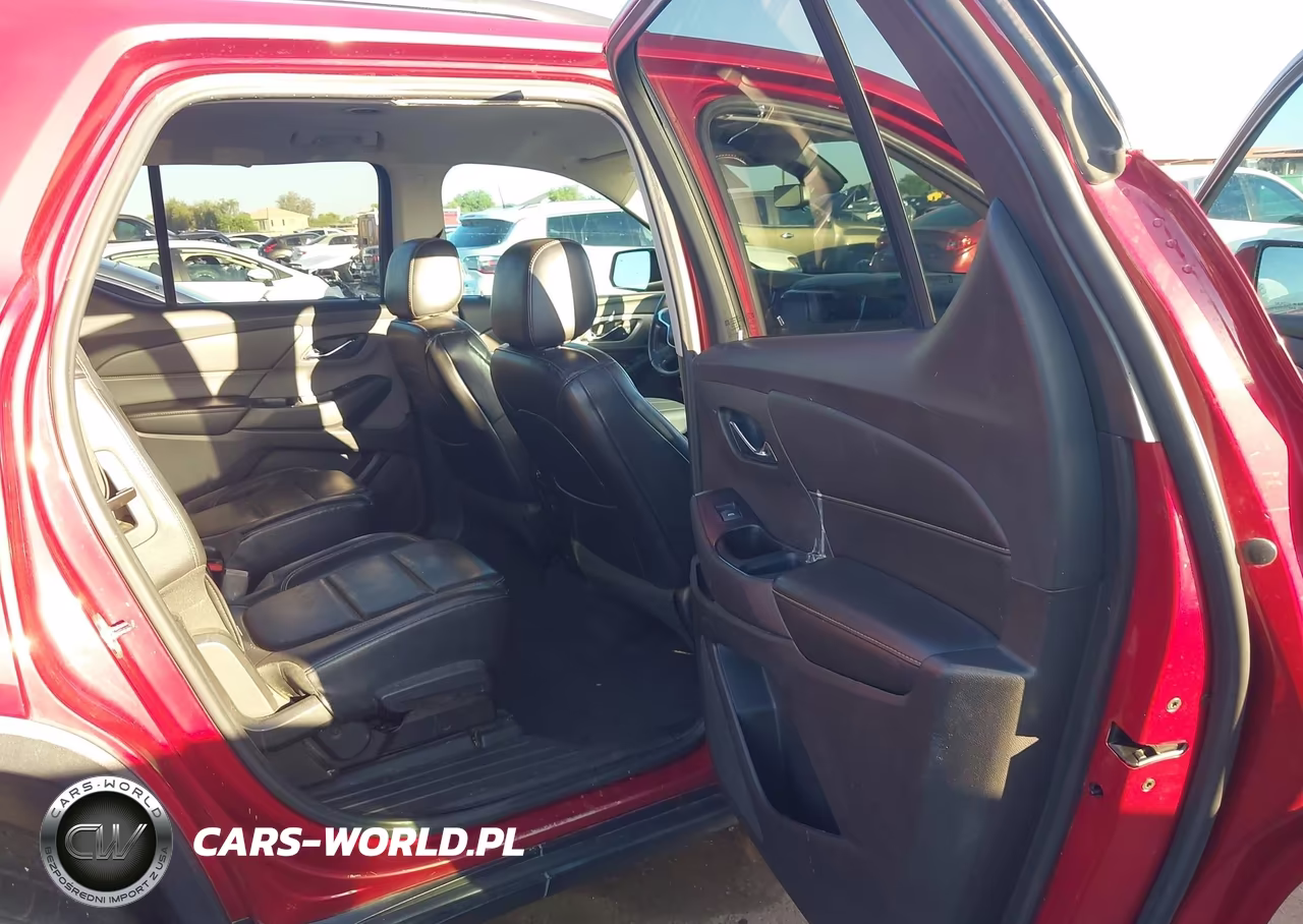 2018 Chevrolet Traverse Rs VIN:1GNERJKX6JJ282871 - 8