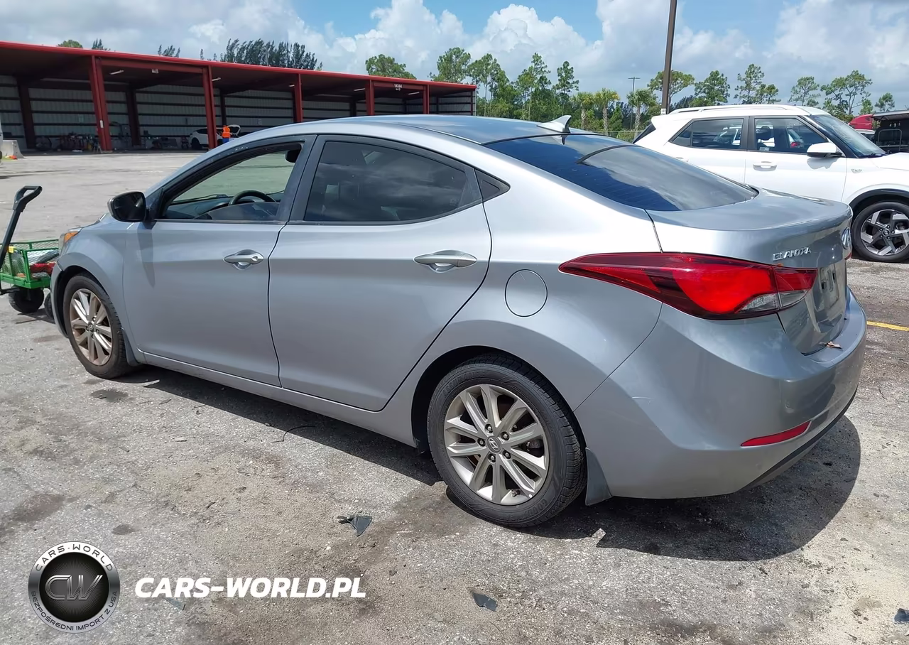 2015 Hyundai Elantra Se VIN:5NPDH4AE4FH556299 - 3