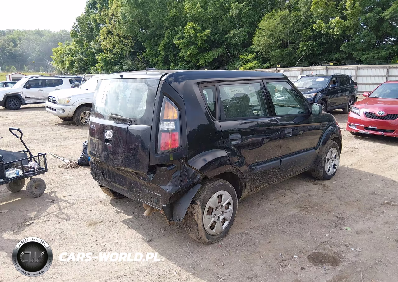 2010 Kia Soul VIN:KNDJT2A12A7028793 - 4