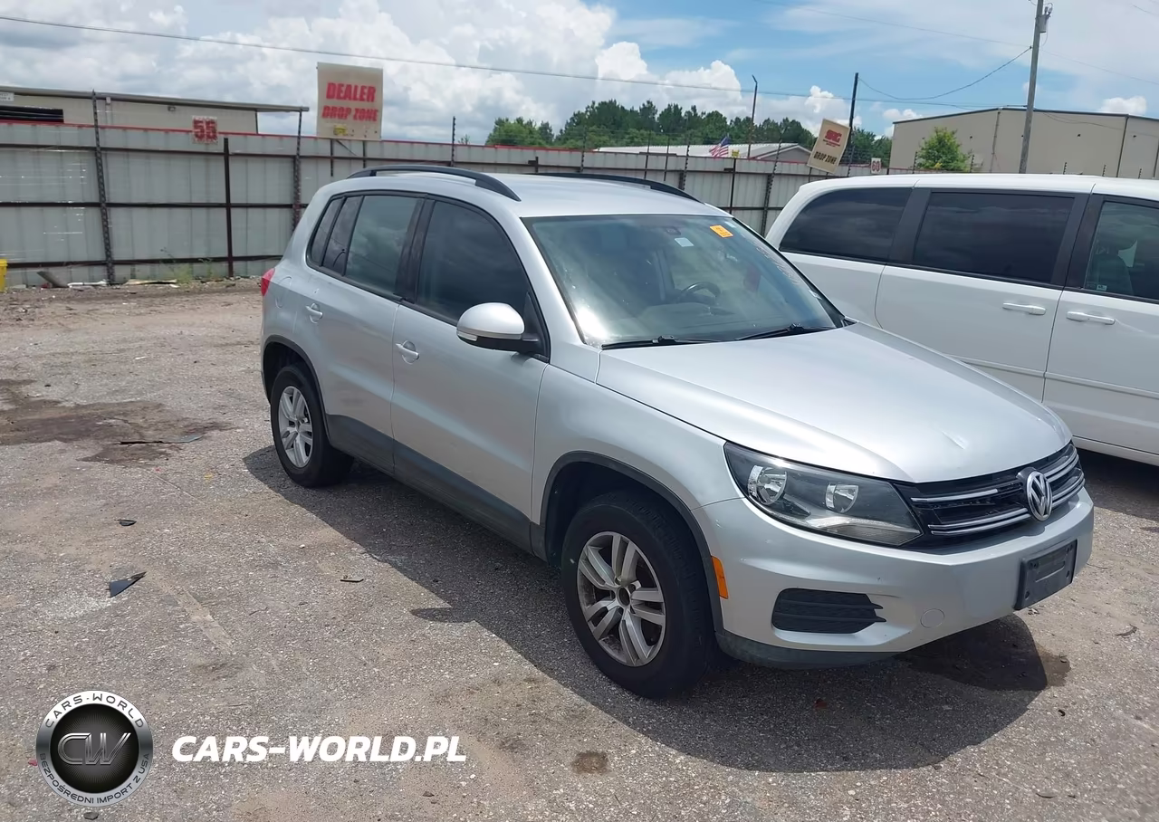 2016 Volkswagen Tiguan S