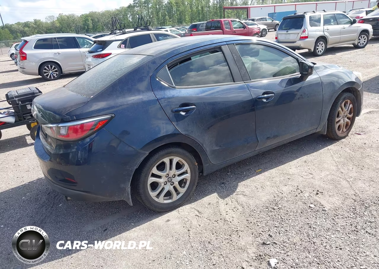 2017 Toyota Yaris Ia VIN:3MYDLBYV2HY151297 - 4