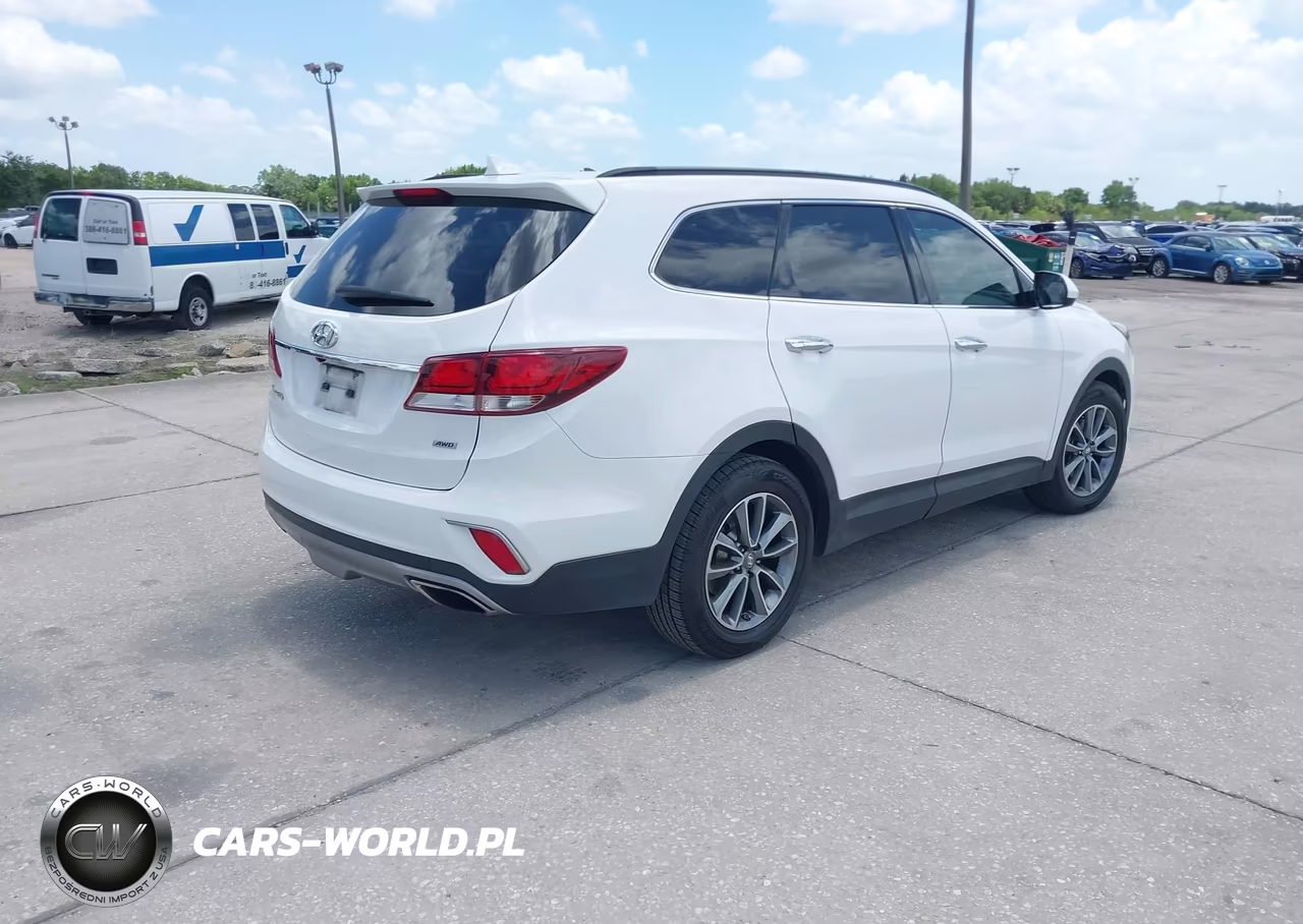 2017 Hyundai Santa Fe Se VIN:KM8SMDHF1HU178786 - 4