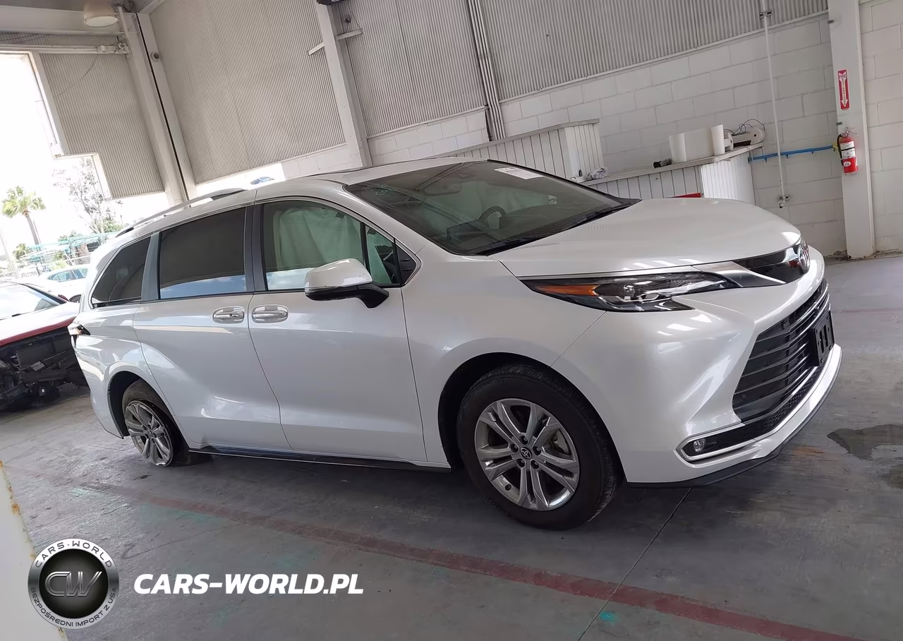 2024 Toyota Sienna Platinum VIN:5TDESKFC6RS147379 - 13