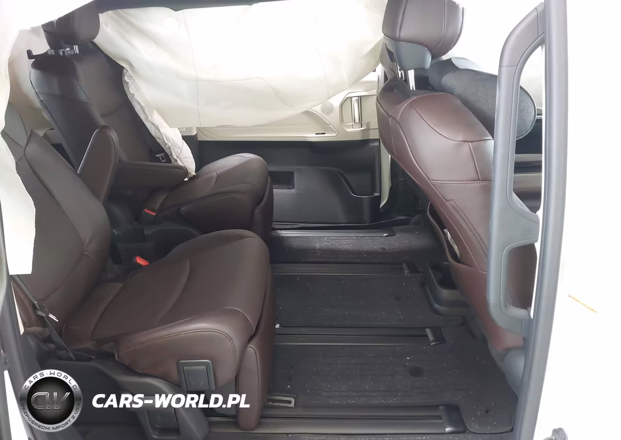 2024 Toyota Sienna Platinum VIN:5TDESKFC6RS147379 - 8
