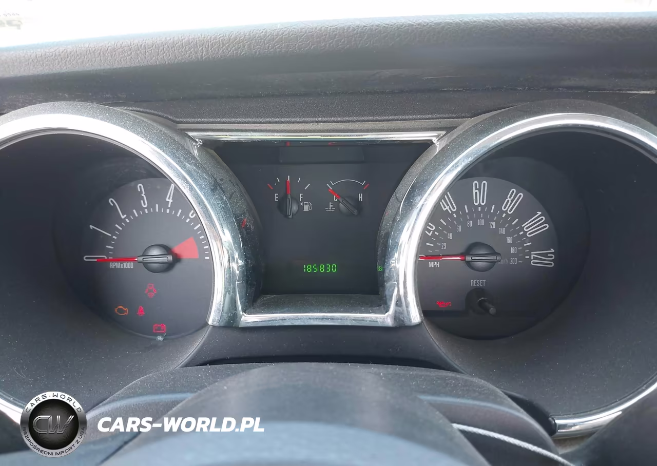 2005 Ford Mustang V6 Deluxe-V6 Premium VIN:1ZVFT80N355109782 - 7