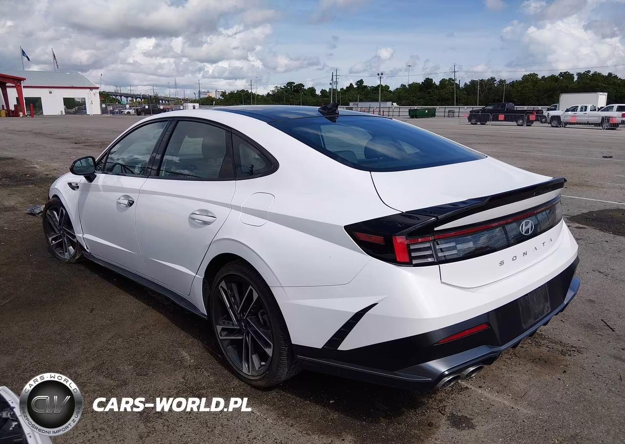 2024 Hyundai Sonata N Line VIN:KMHL54JC3RA411829 - 15