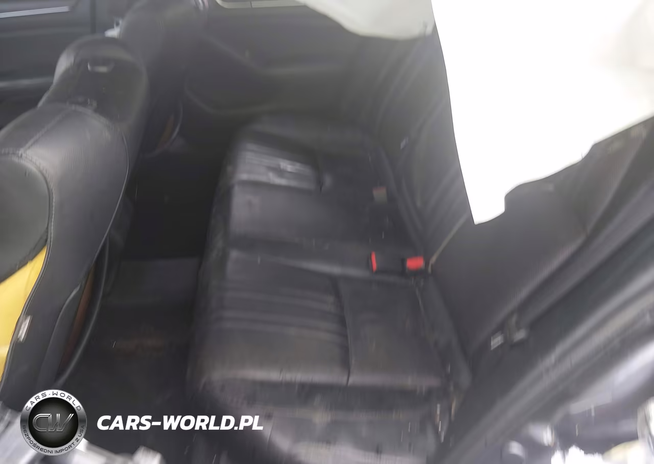2018 Honda Accord Ex-L VIN:1HGCV1F57JA070681 - 8