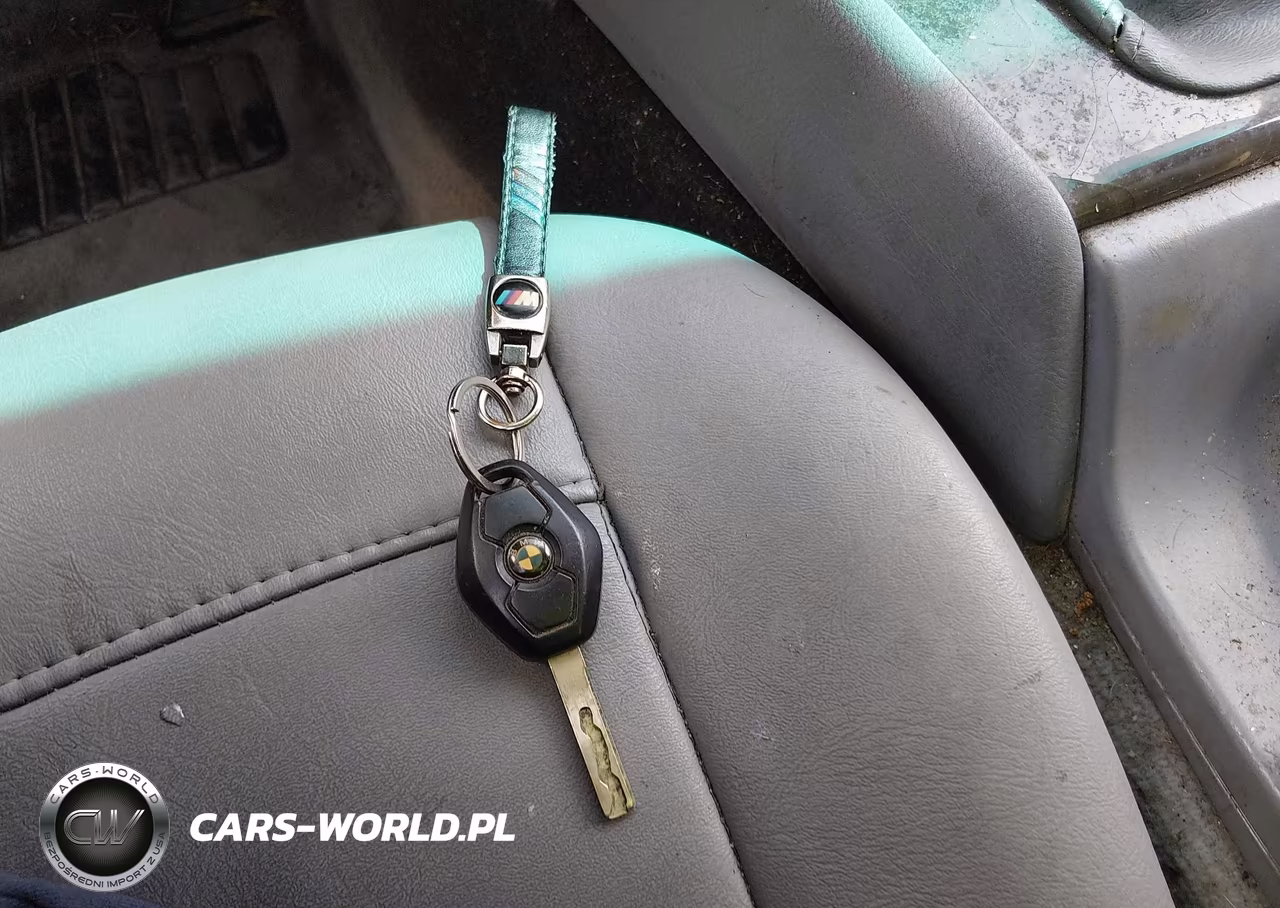 2000 BMW 328Ci VIN:WBABM534XYJP02757 - 11