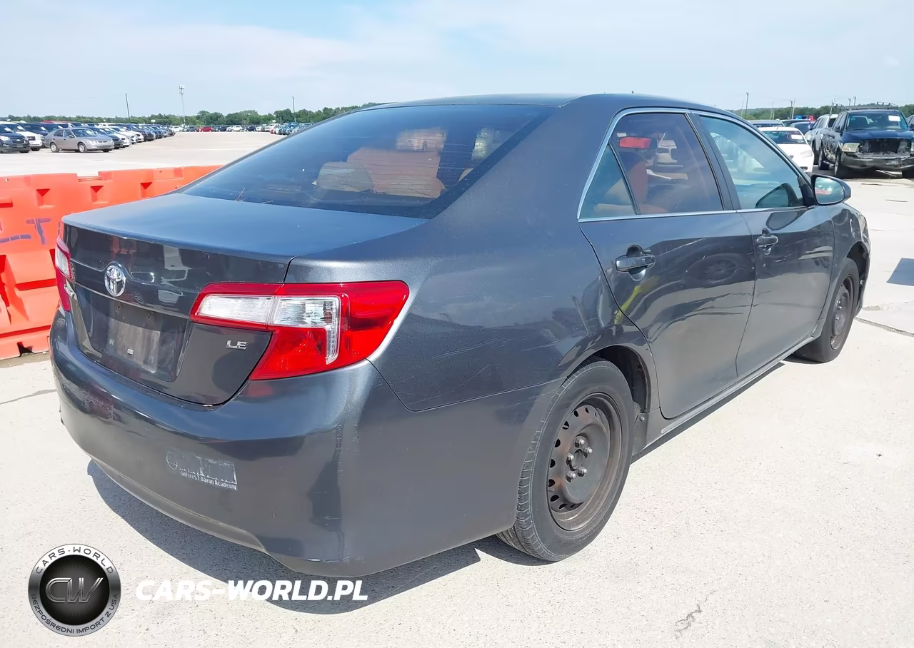 2012 Toyota Camry Le VIN:4T1BF1FK0CU070273 - 4