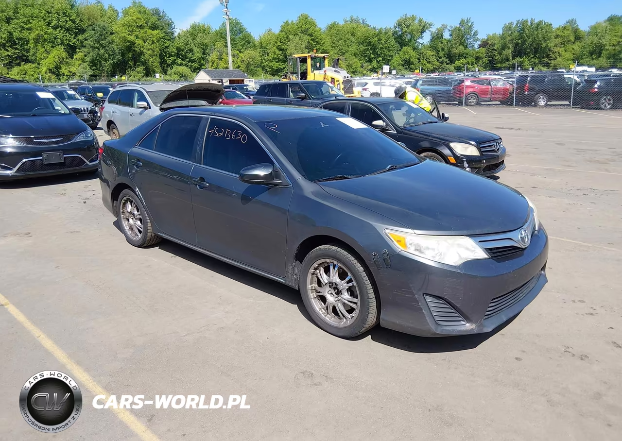 2013 Toyota Camry Le