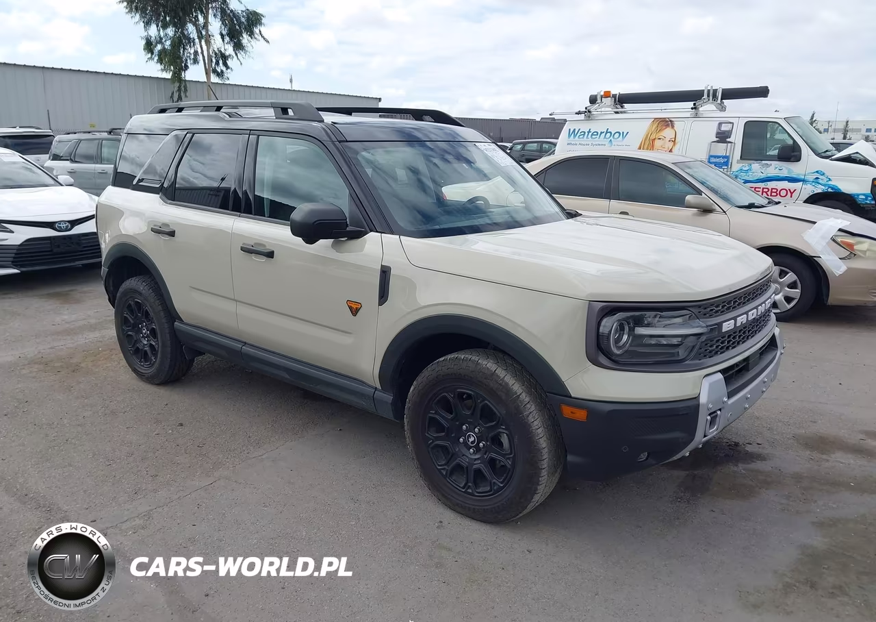 2025 Ford Bronco Sport Badlands – zdjęcie 1 z 16