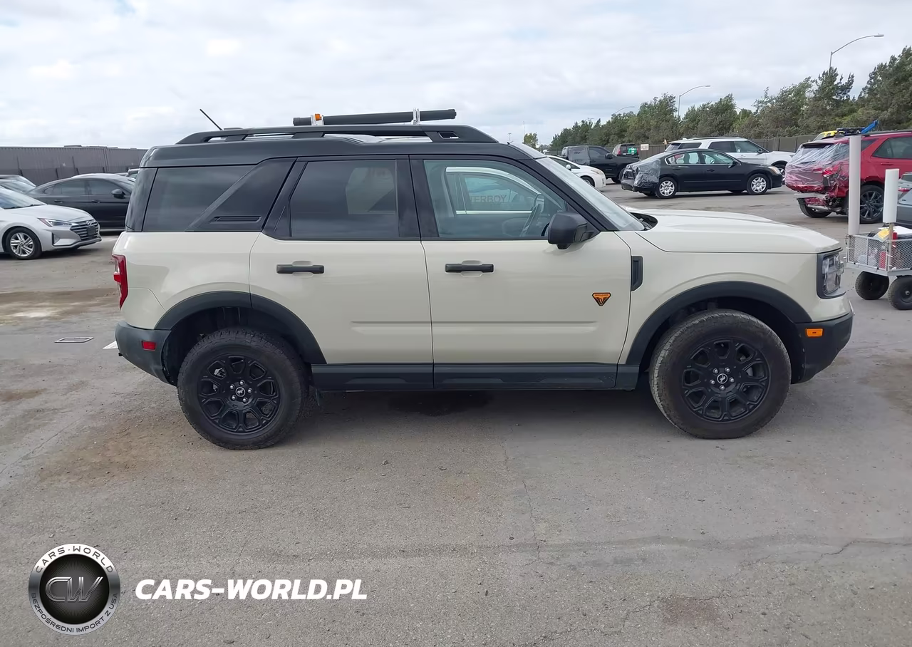 2025 Ford Bronco Sport Badlands VIN:3FMCR9DA4SRE70699 - 13