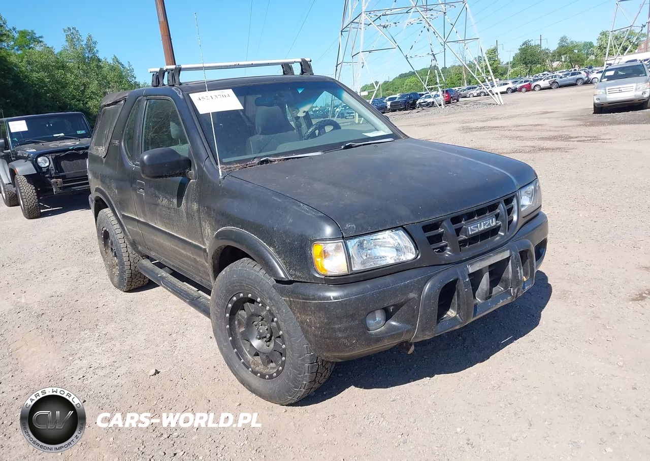 2001 Isuzu Rodeo Sport S 3.2L V6 Hard Top-S 3.2L V6 Soft Top