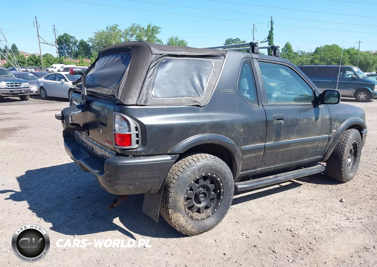2001 Isuzu Rodeo Sport S 3.2L V6 Hard Top-S 3.2L V6 Soft Top VIN:4S2CM57WX14305173 - 4