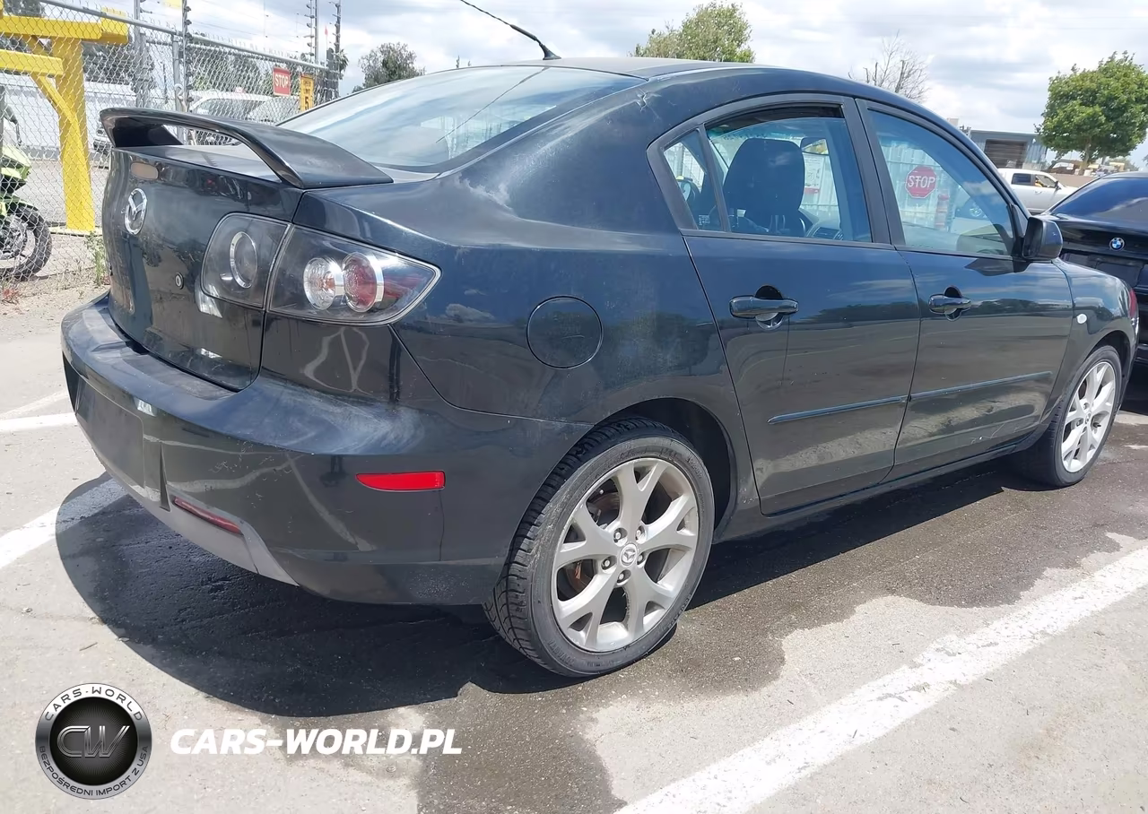 2008 Mazda Mazda3 I Touring Value VIN:JM1BK32G381152651 - 4