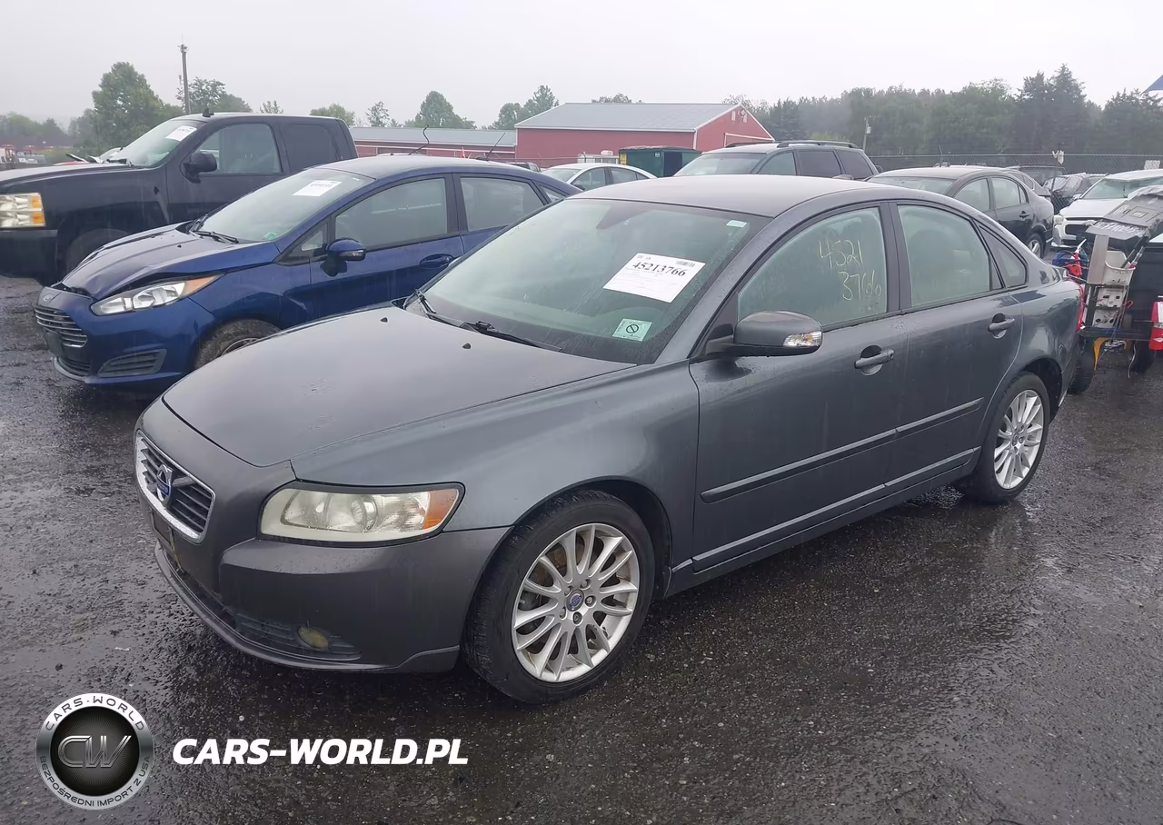 2011 Volvo S40 T5-T5 R-Design VIN:YV1672MS5B2538420 - 2