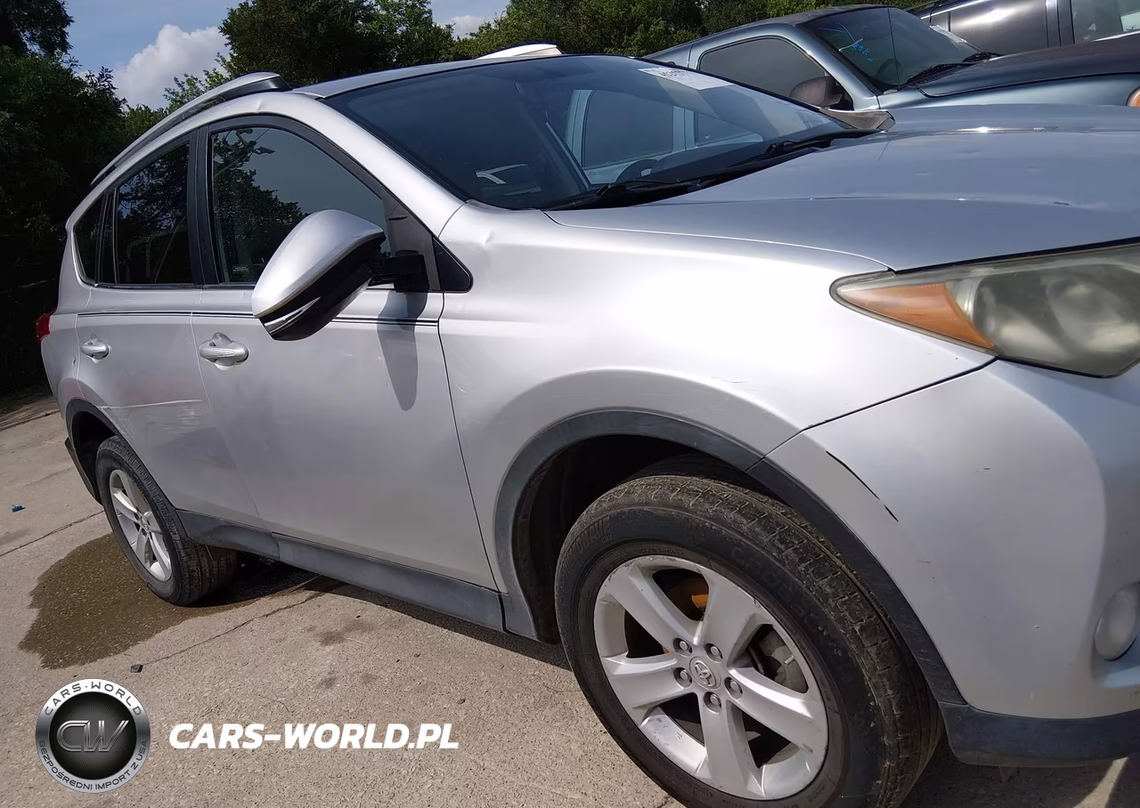 2013 Toyota Rav4 Xle VIN:2T3WFREV8DW021150 - 13