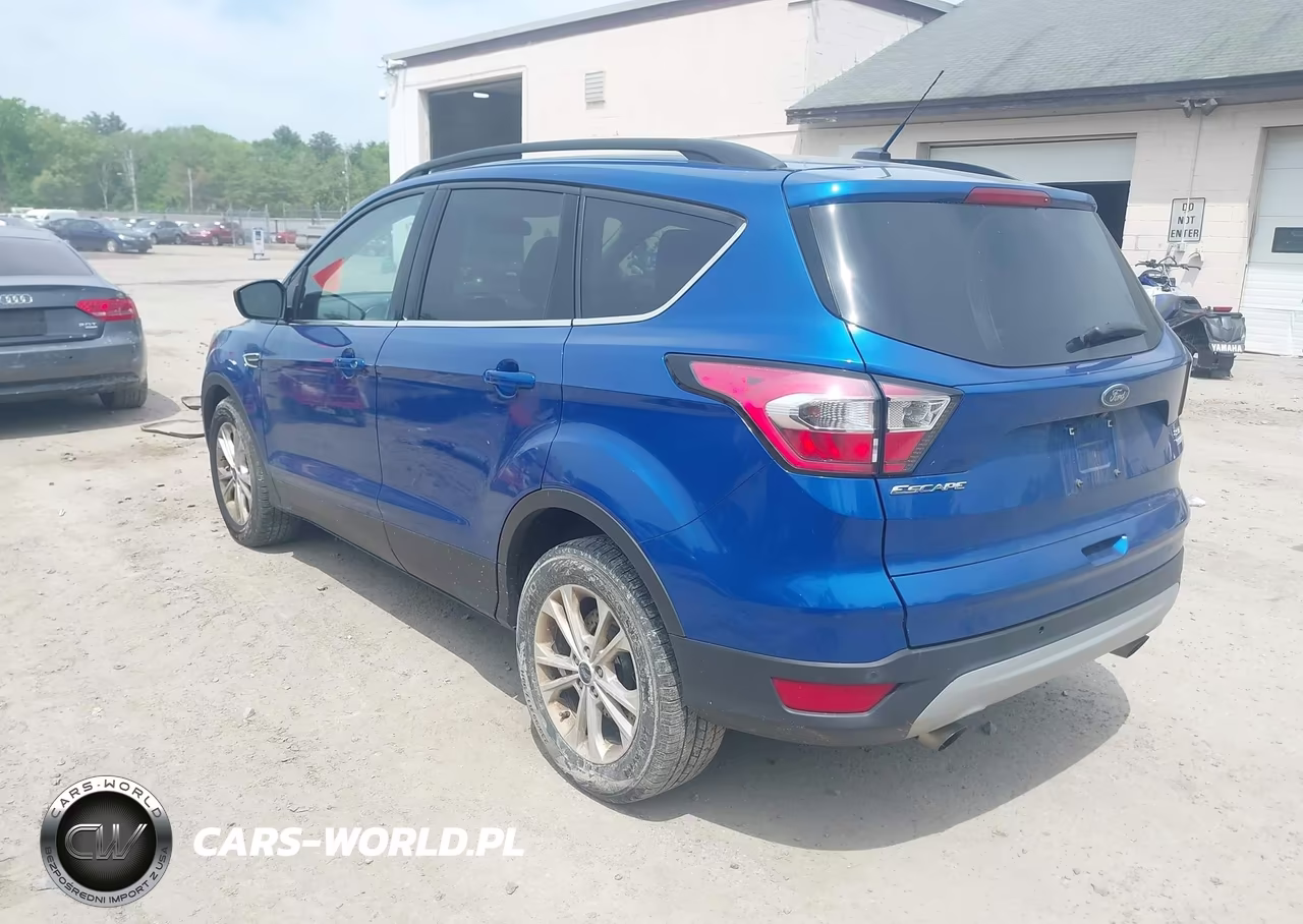 2017 Ford Escape Se VIN:1FMCU0GD9HUC98686 - 3
