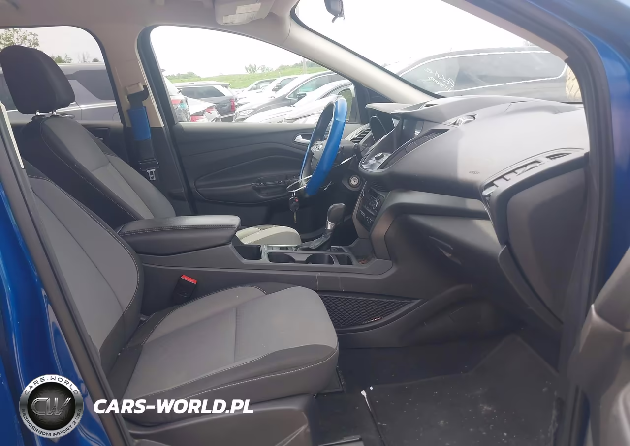 2017 Ford Escape Se VIN:1FMCU0GD9HUC98686 - 5