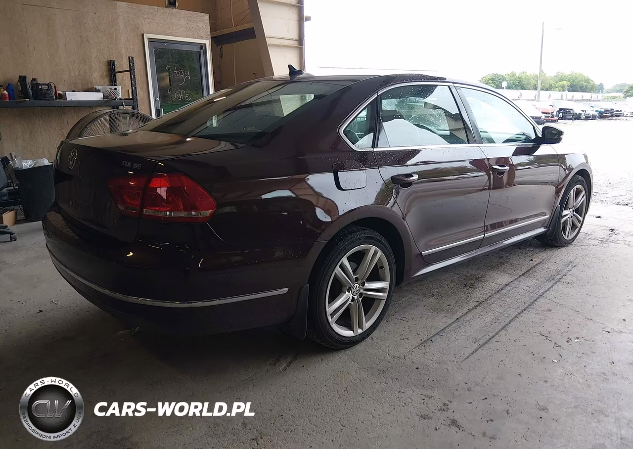 2013 Volkswagen Passat 2.0L Tdi Se VIN:1VWBN7A36DC126053 - 4