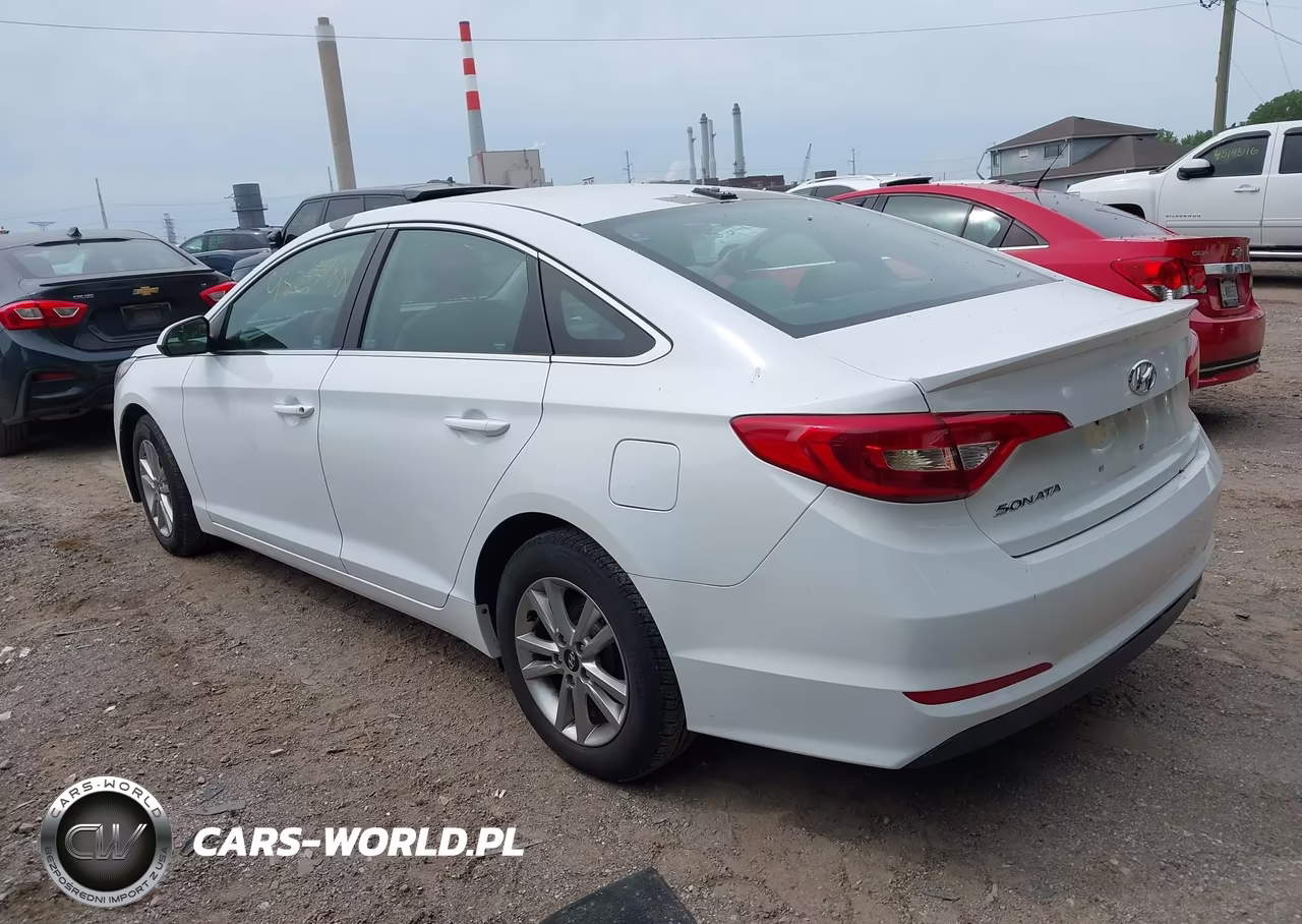 2016 Hyundai Sonata Se VIN:5NPE24AF3GH355624 - 3