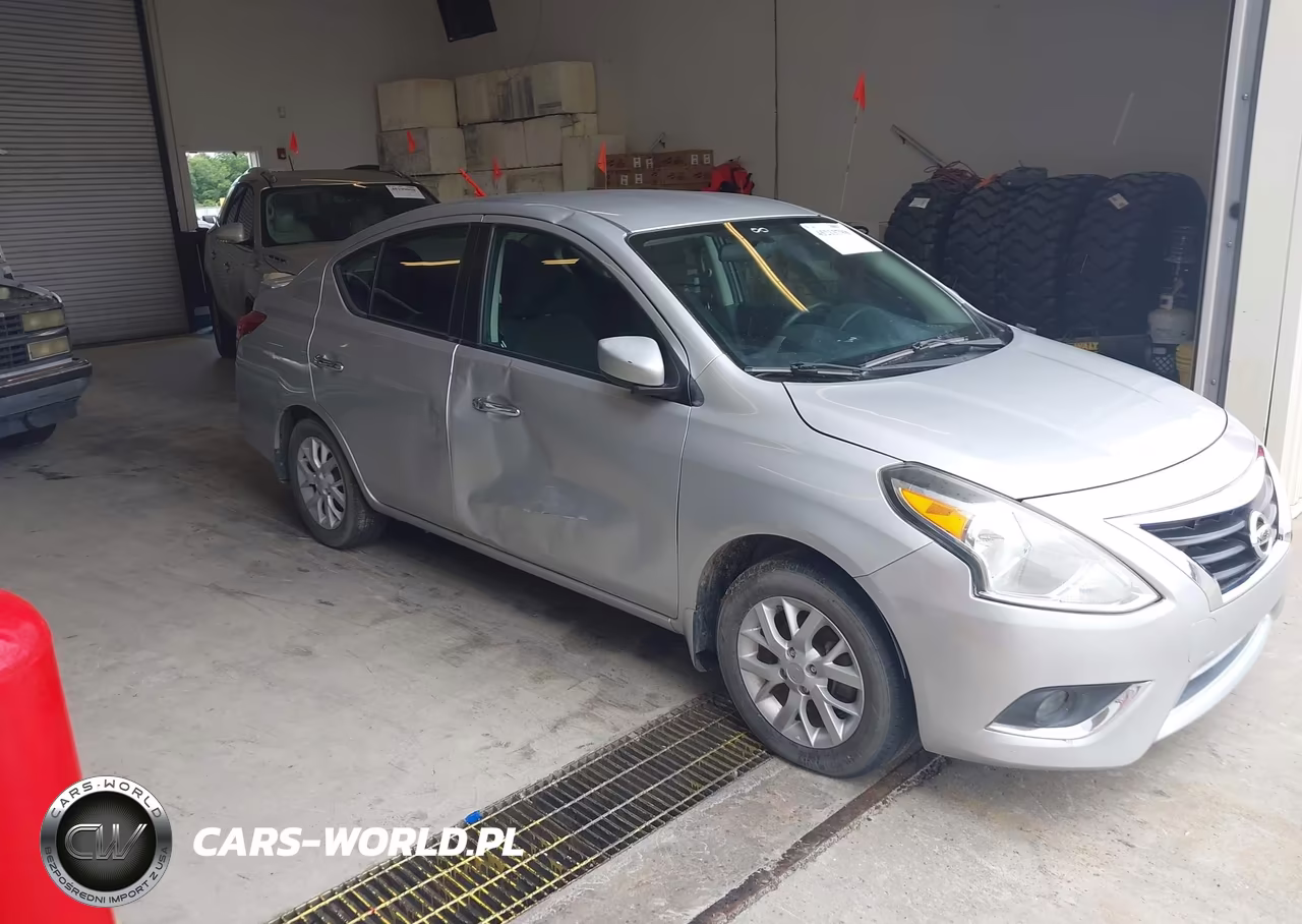 2016 Nissan Versa 1.6 Sv