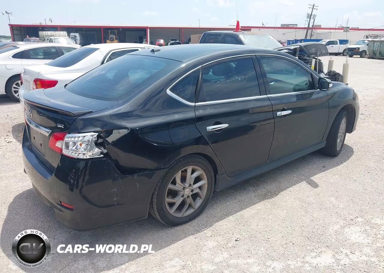 2015 Nissan Sentra Sr VIN:3N1AB7AP2FY356227 - 4