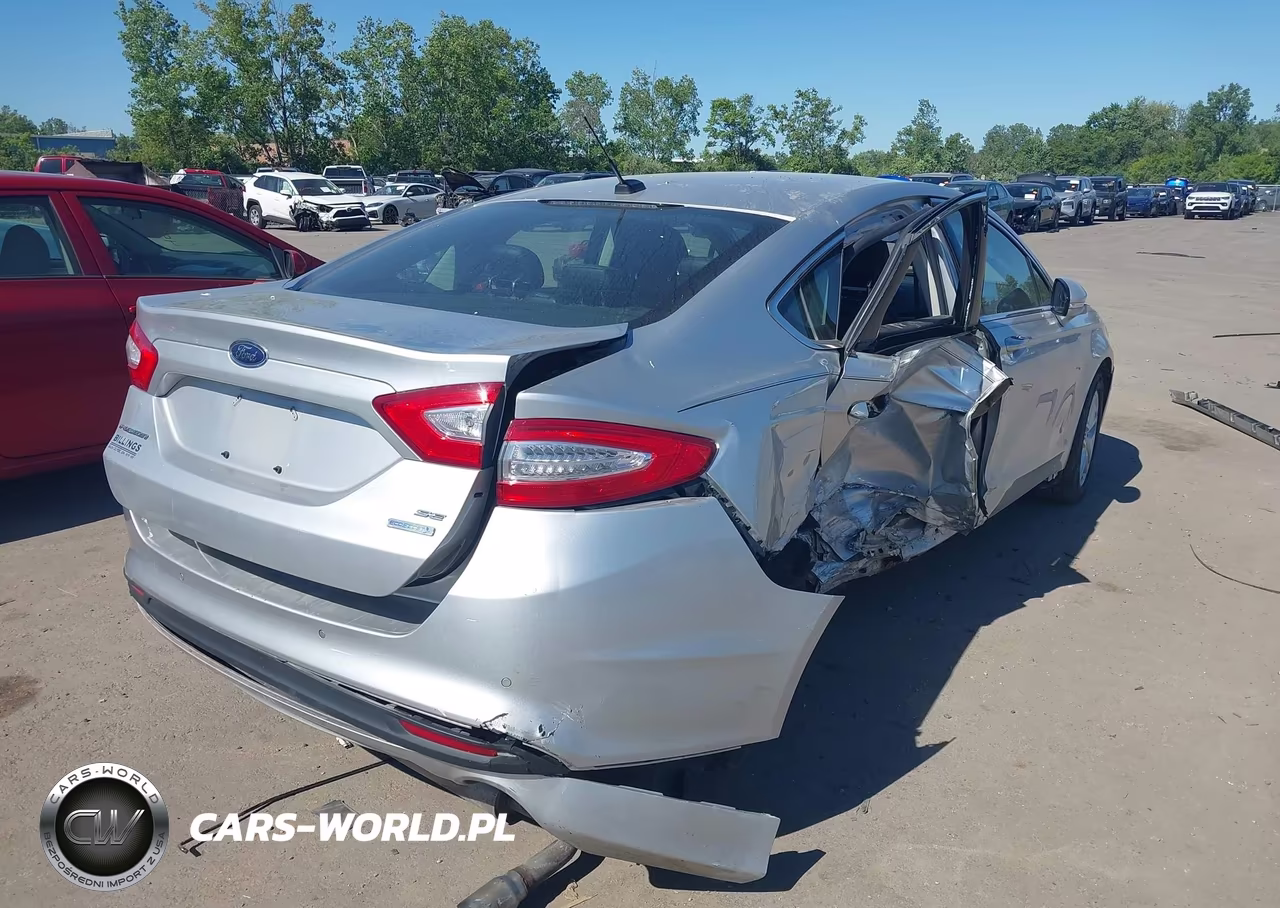2014 Ford Fusion Se VIN:1FA6P0HD5E5395189 - 4