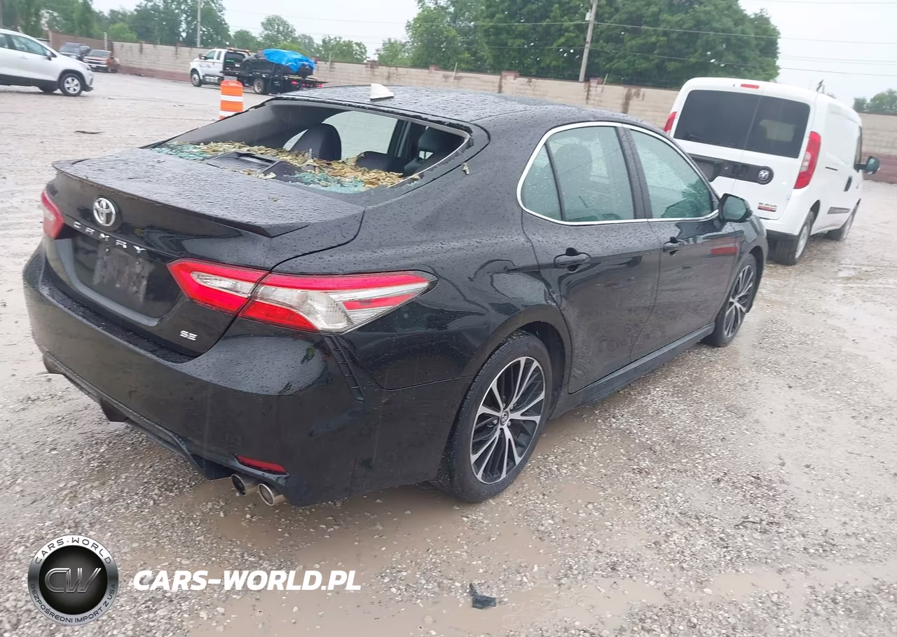 2019 Toyota Camry Se VIN:4T1B11HK5KU201272 - 4
