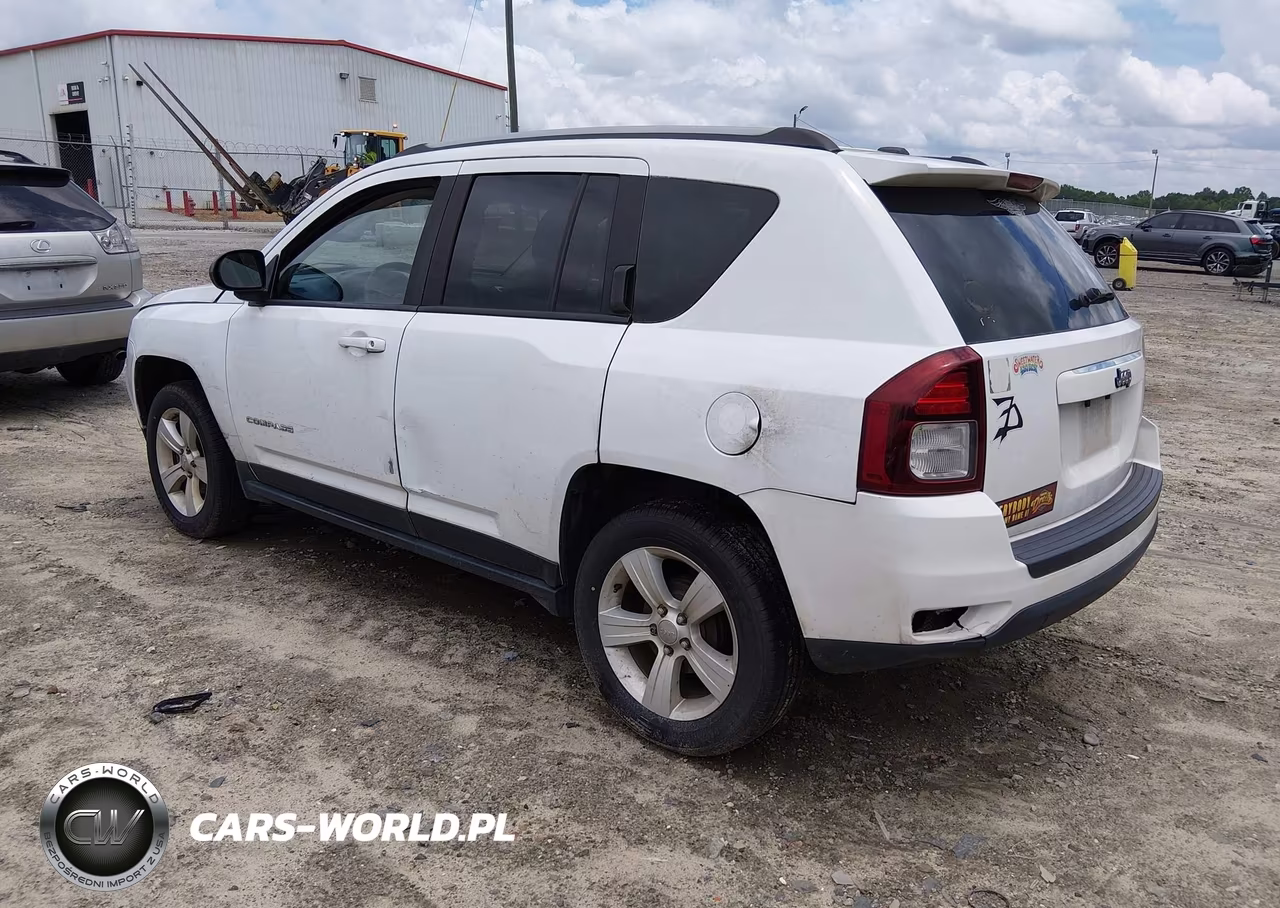 2017 Jeep Compass Sport Fwd VIN:1C4NJCBA4HD123976 - 3